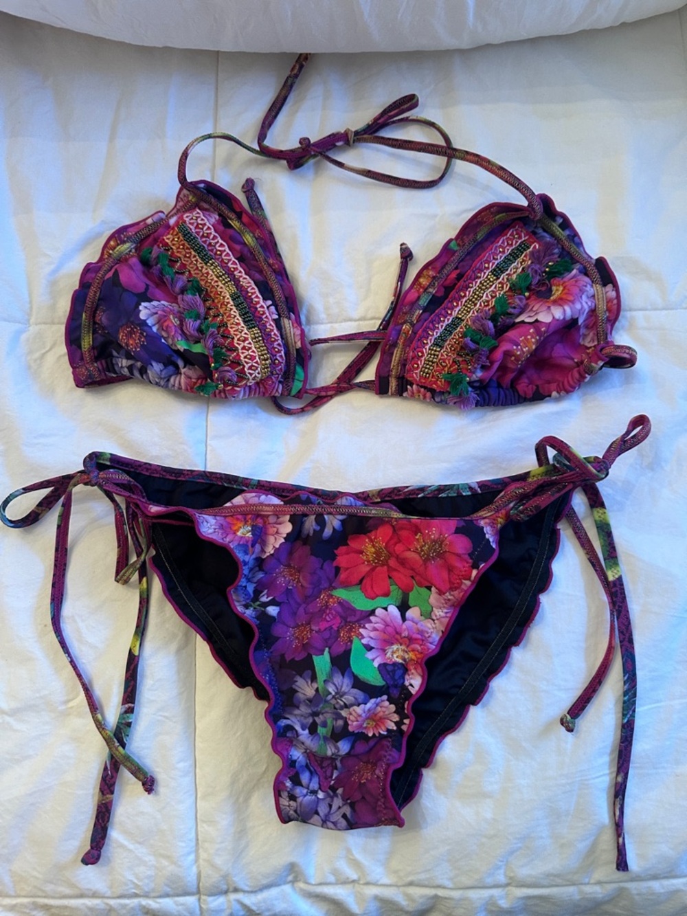 Agua Bendita. Floral String Bikini Top and Bottoms - Large